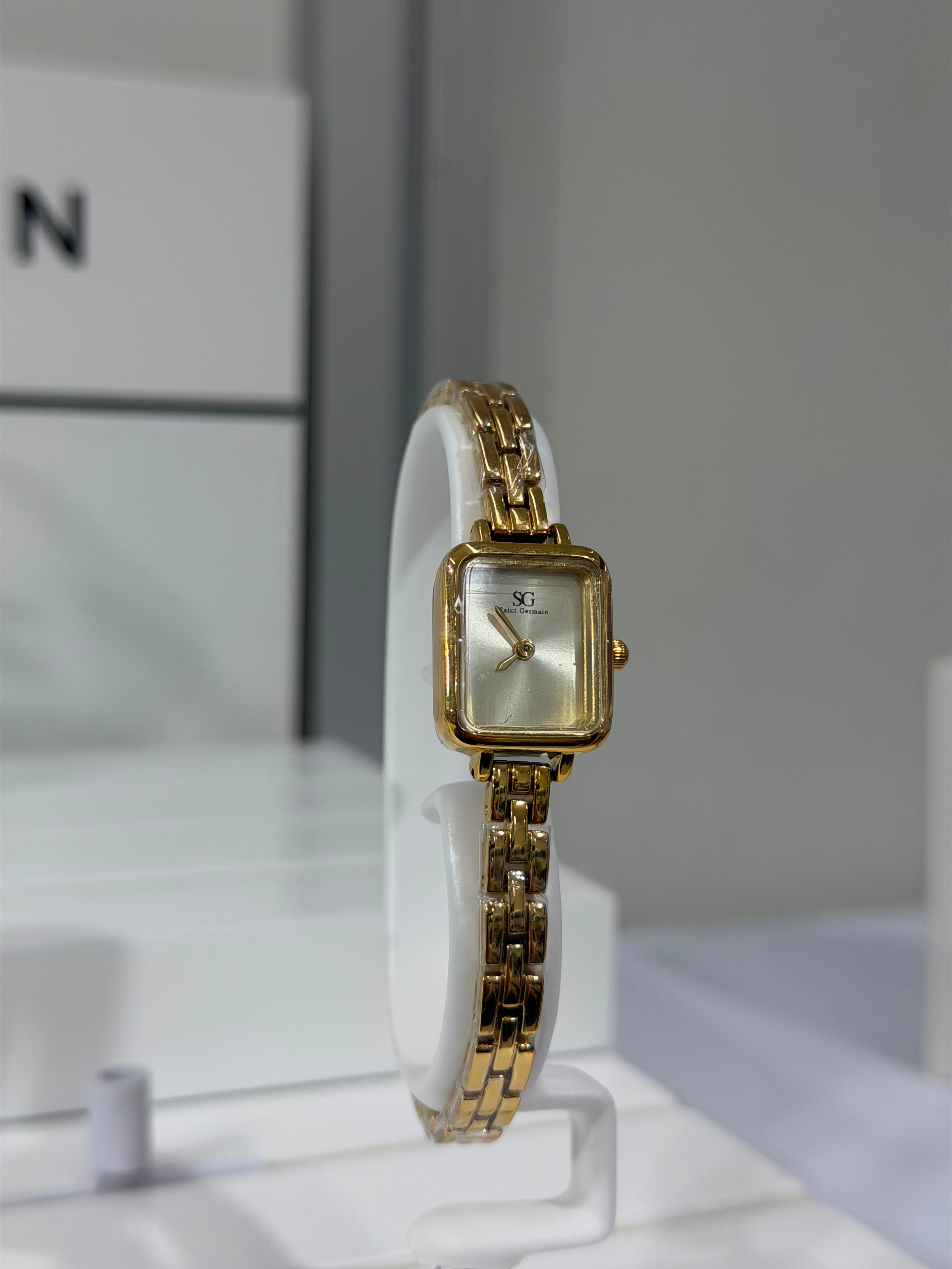 RELOGIO QUADRADO SQUARE MINI DOURADO