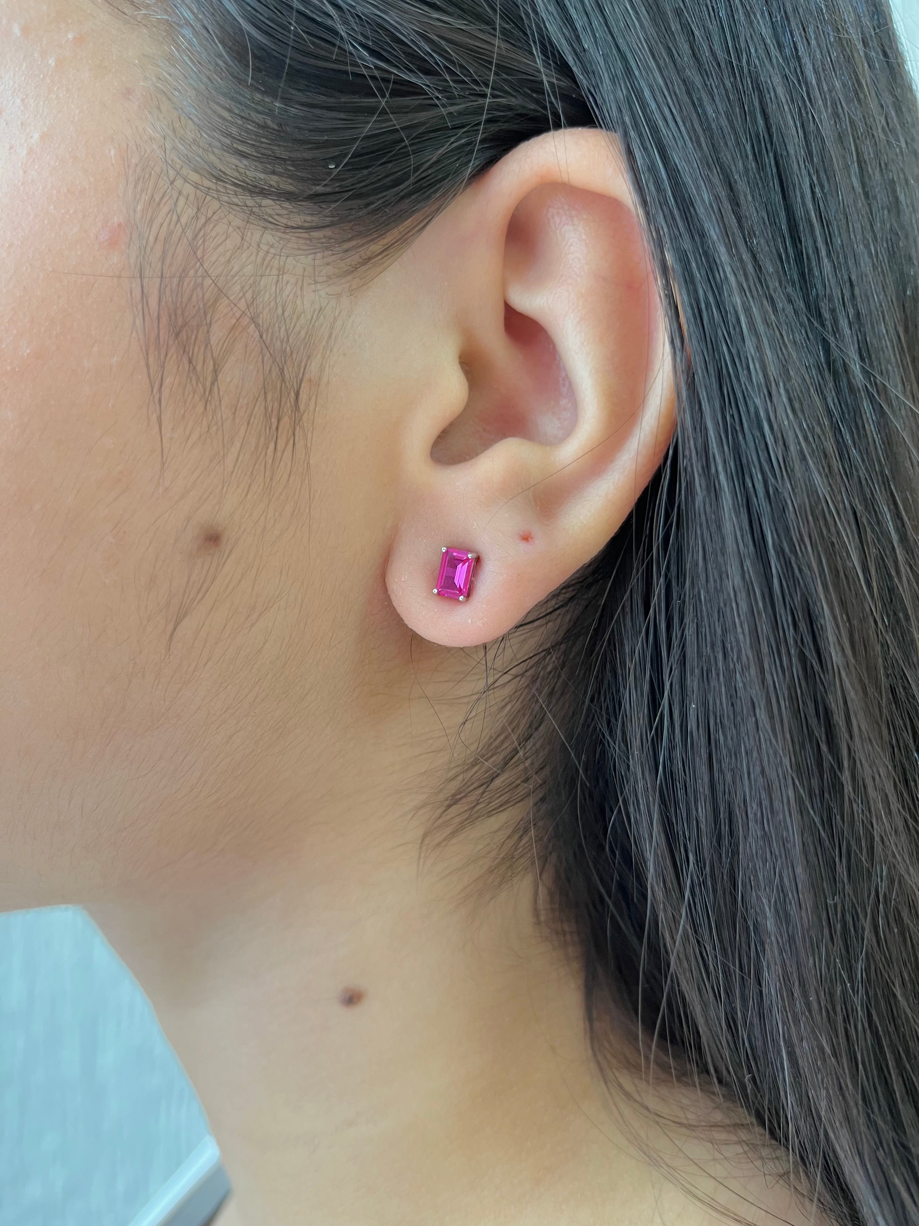 BRINCO RETANGULO SAFIRA PINK 4MM PRATA 925 836126