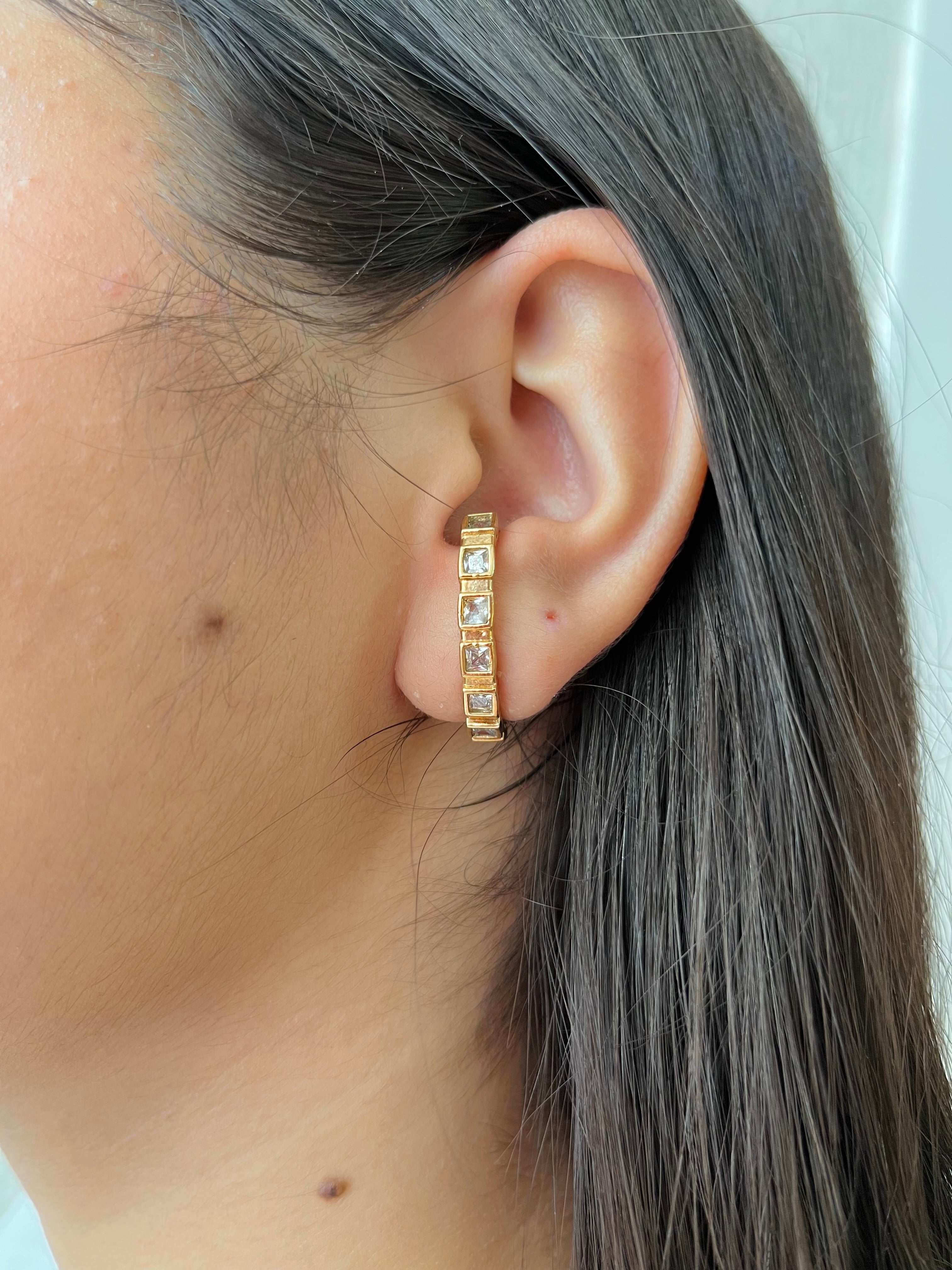 BRINCO PATRICIA BANHO OURO 18k    M TORRES AUTORAL