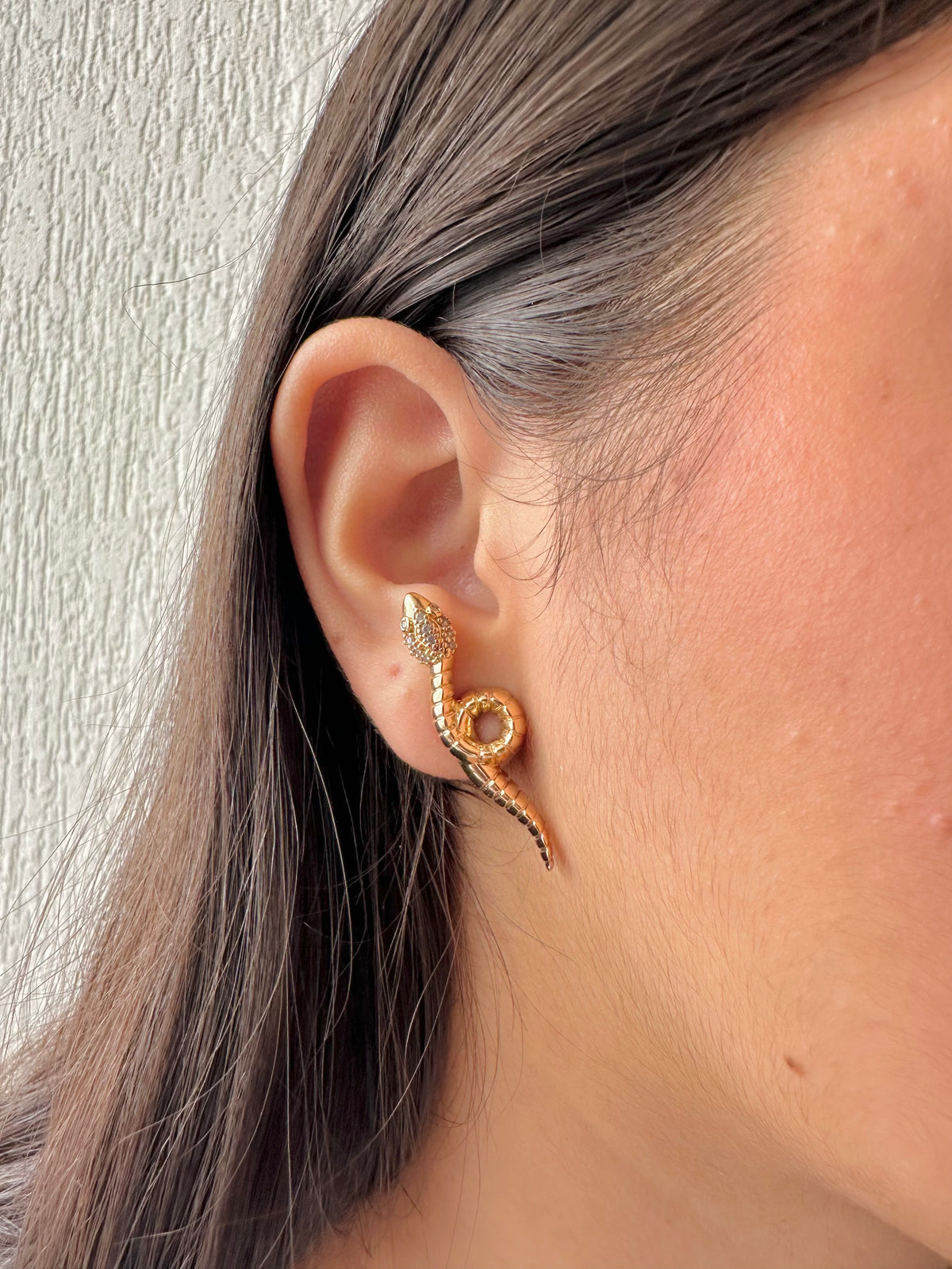 BRINCO MONICA CURY,BANHO OURO 18k