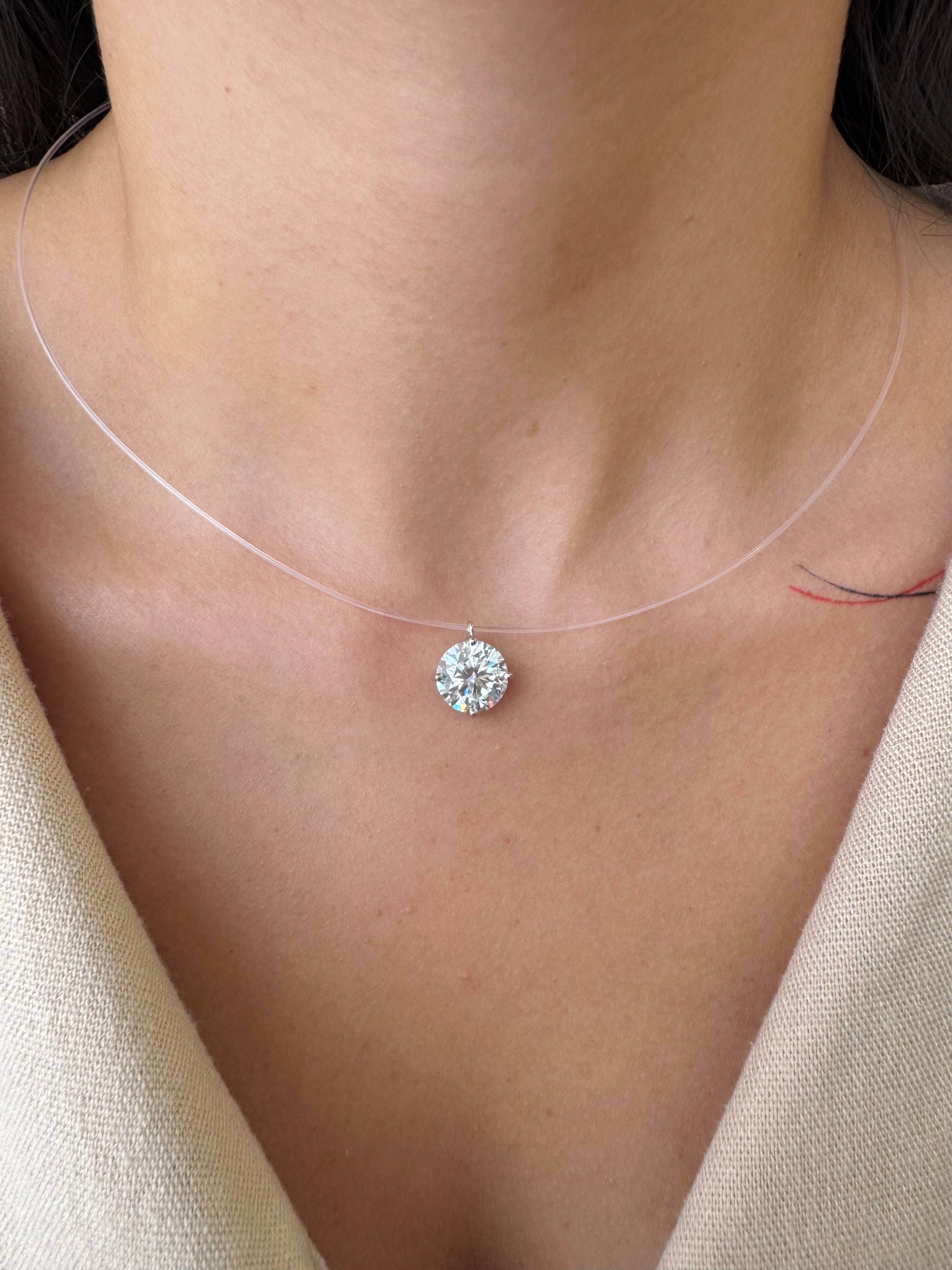 COLAR MOISSANITE PONTO DE LUZ 11MM SILICONE GLAM
