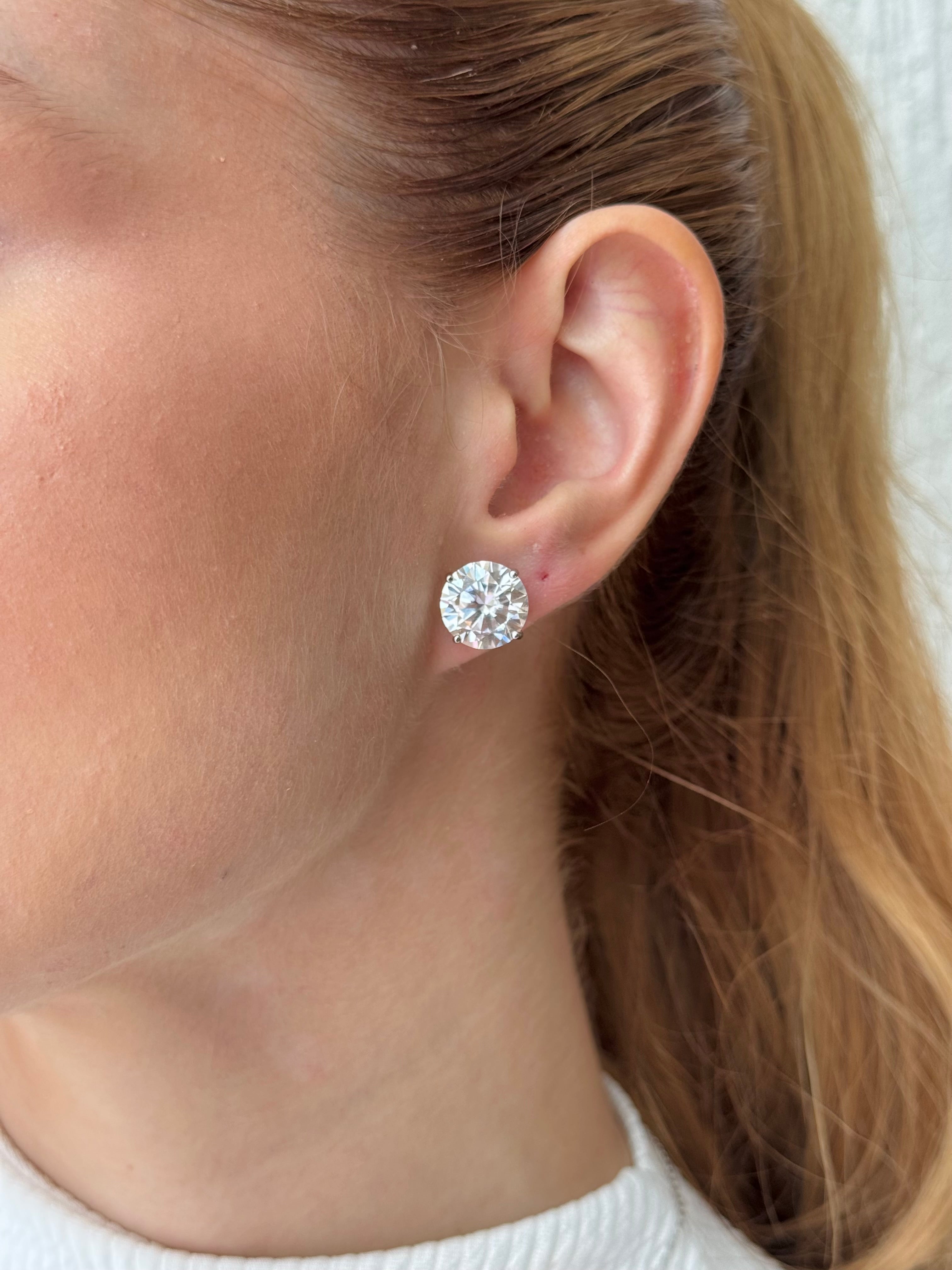 BRINCO MOISSANITE SOLITARIO  12 MM PRATA 925 87 S