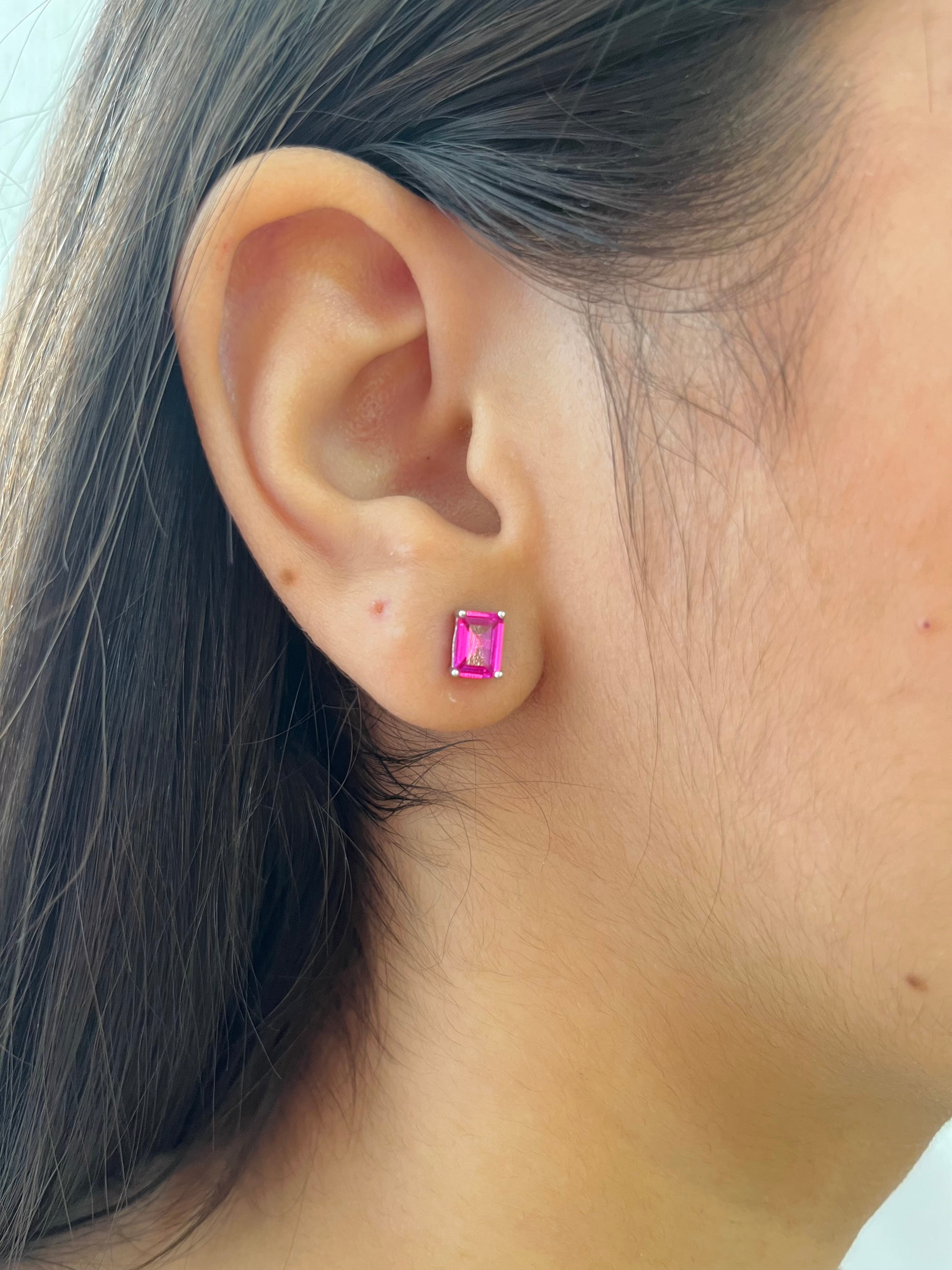 BRINCO RETANGULO BAGUETE SAFIRA PINK 6MM PRATA 925  836121
