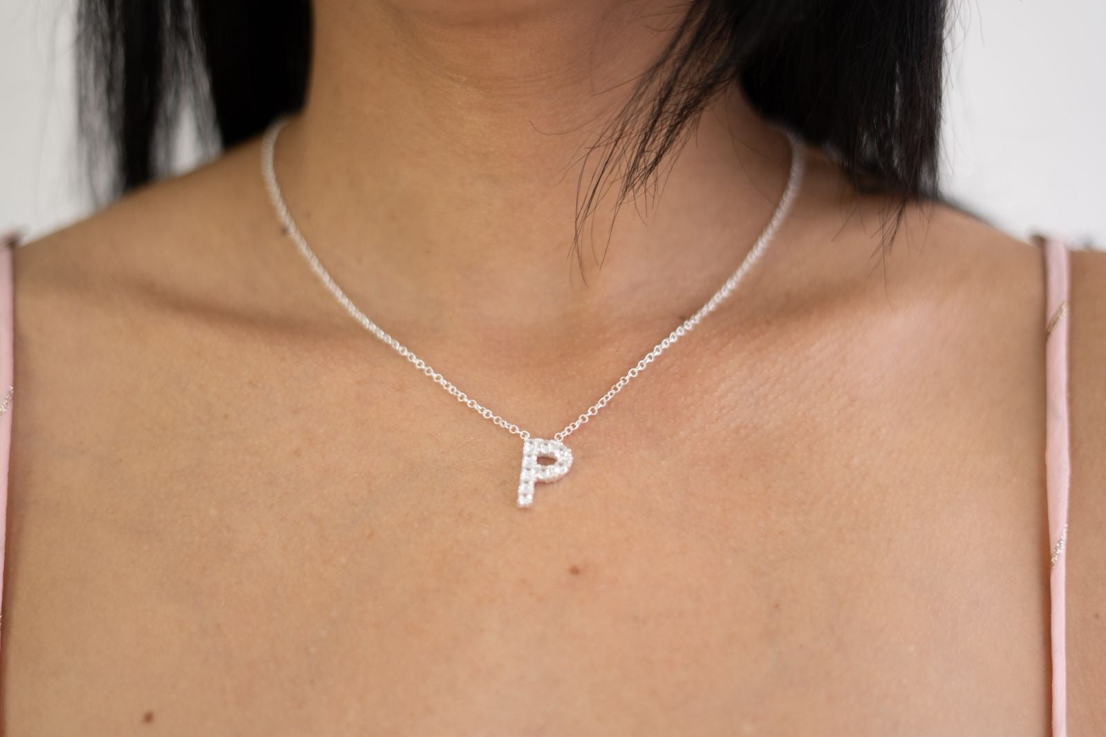 COLAR MT AUTORAL LETRA P PRATA 925