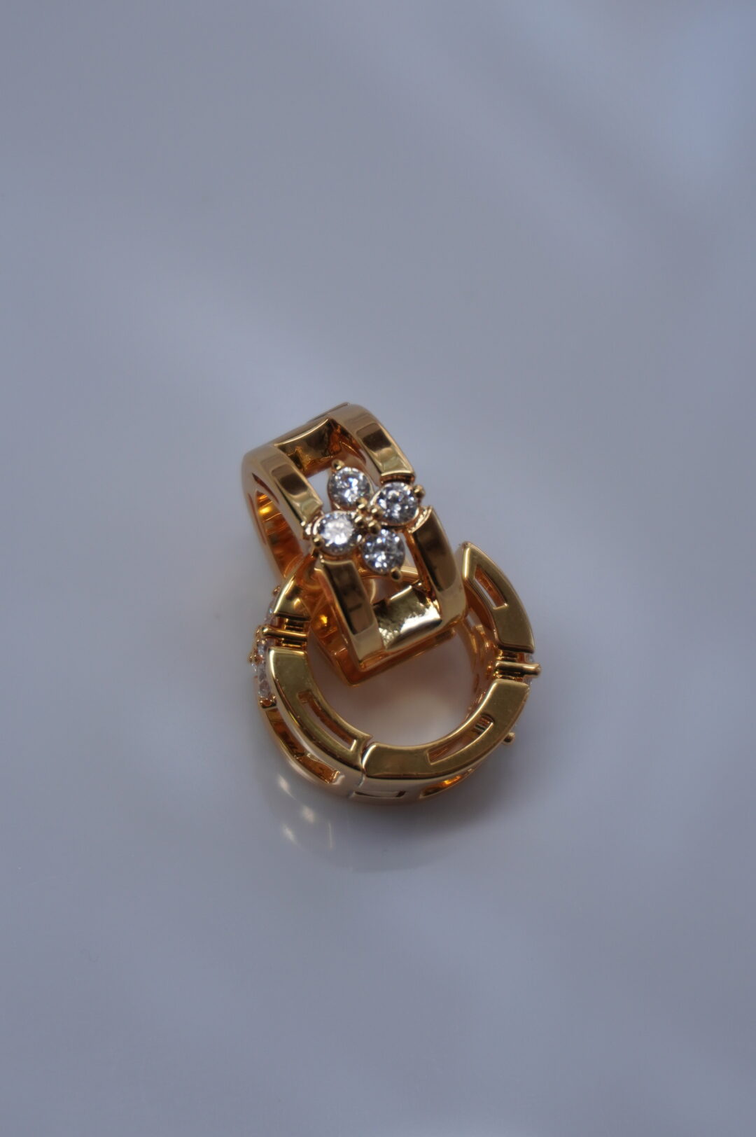 BRINCO RCOIN LISO DOURADO