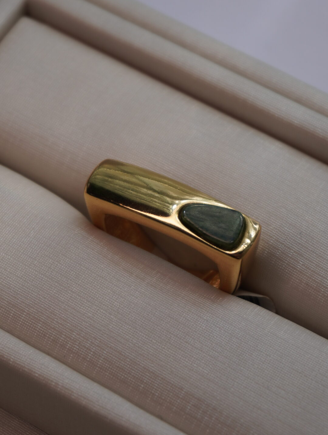 ANEL CLARICE 17 DOURADO IND