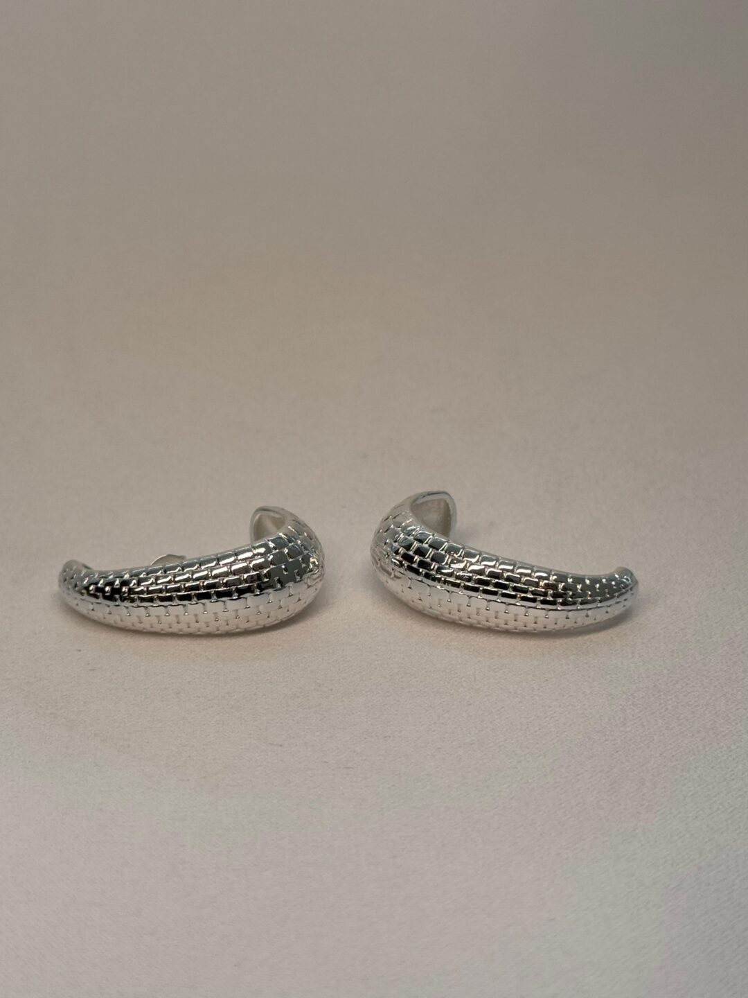 EARHOOK M PRATA ALTO RELEVO - Image 2