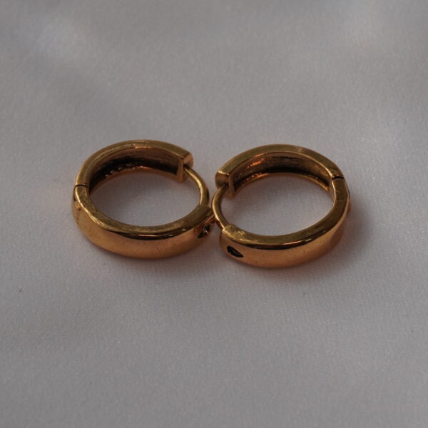 ARGOLA LISA  BANHO OURO 18K