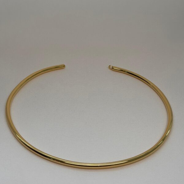 CHOKER LISA MARA TORRES BANHO OURO 18K