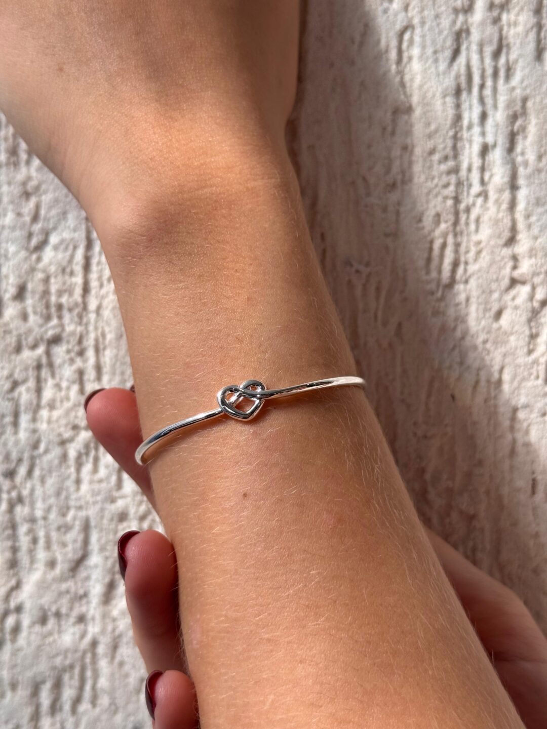 BRACELETE MONIQUE SABOIA CORAÇAO BANHO PRATA 1000