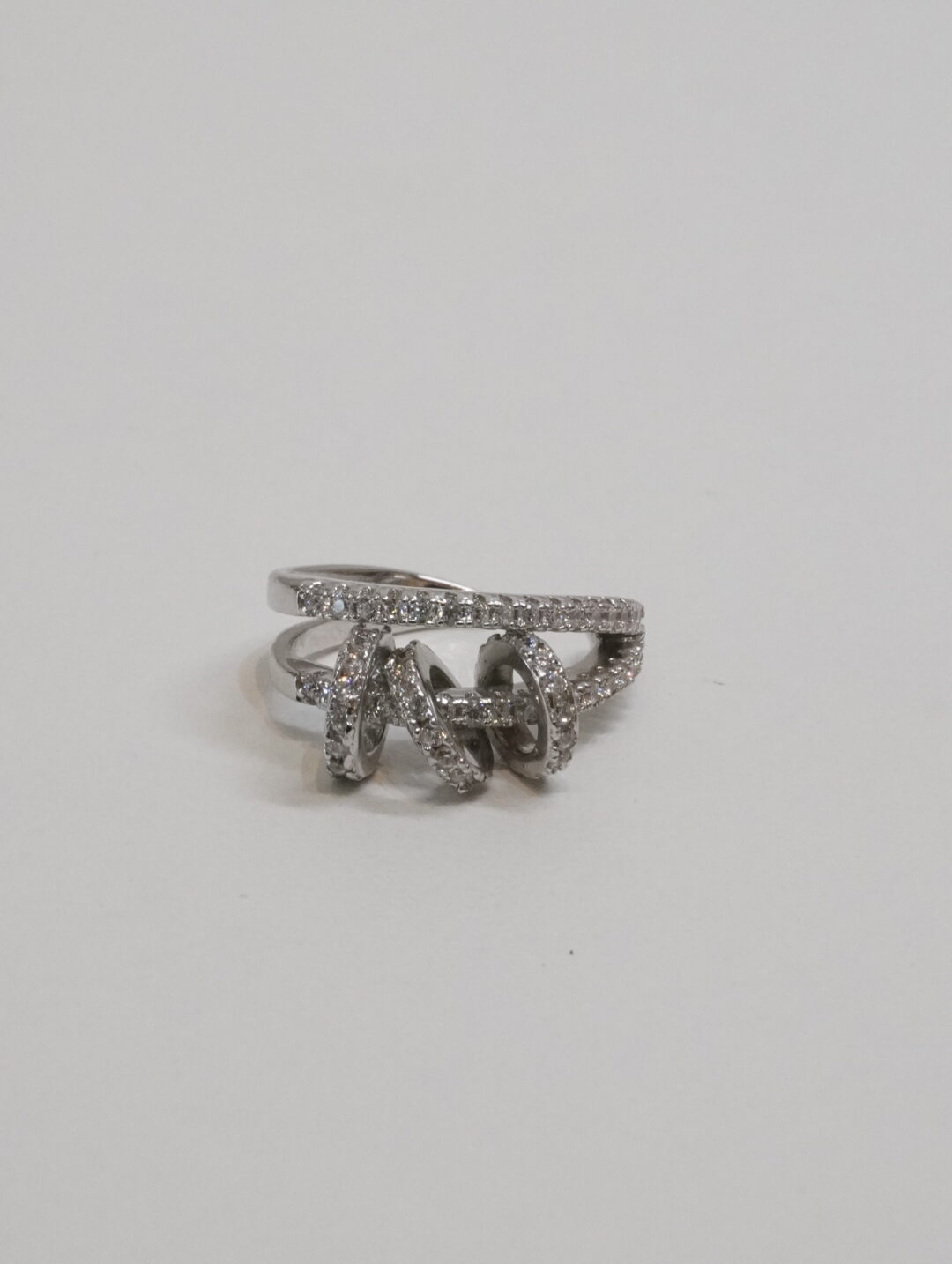 PIERCING FAKE CRAVEJADO  COM ELOS PRATA 925