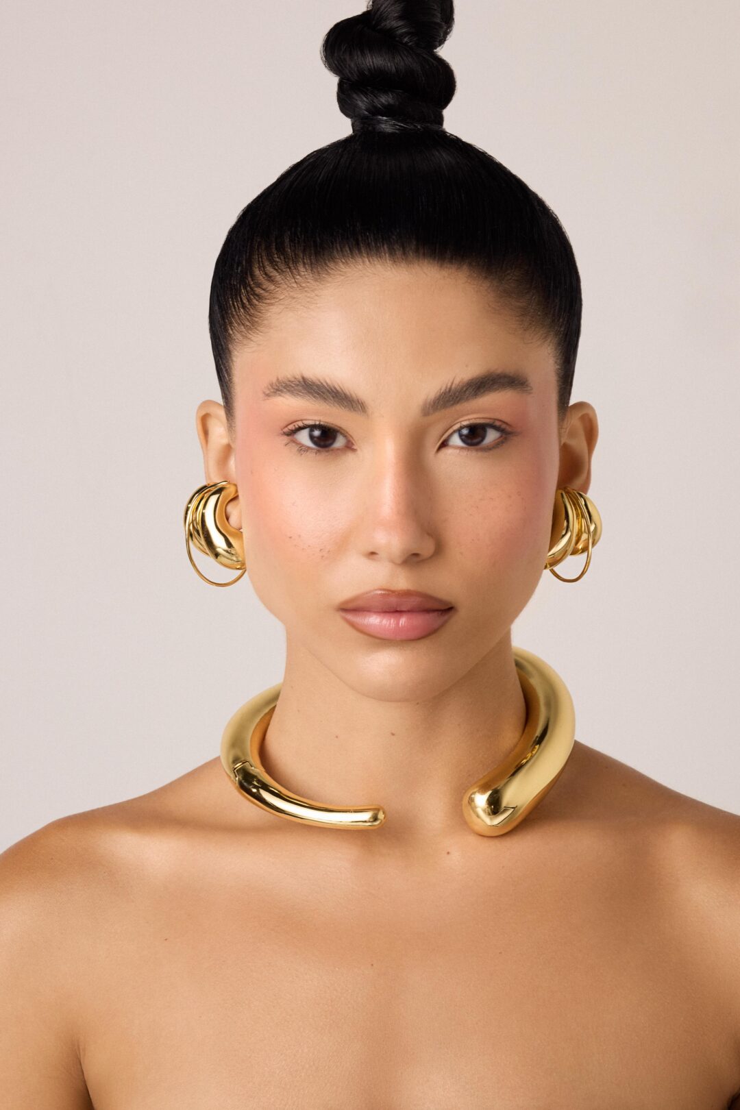 CHOKER CICLO DOURADO IND ANNA PRATA - Imagem 3