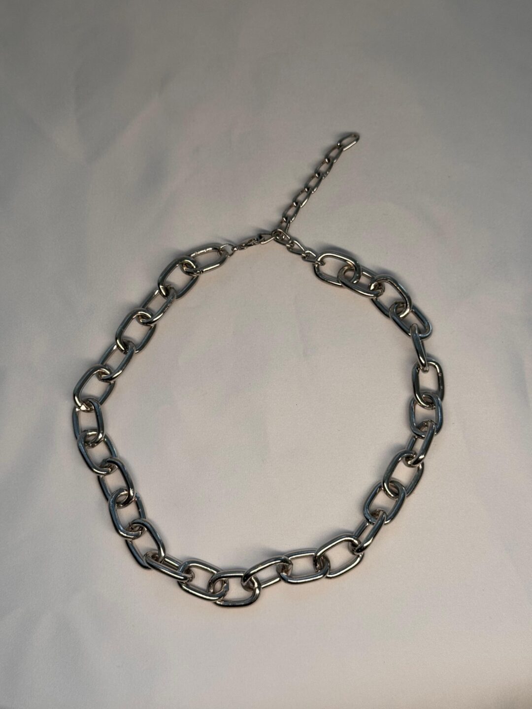 COLAR ELOS OVAL BANHO RODIO