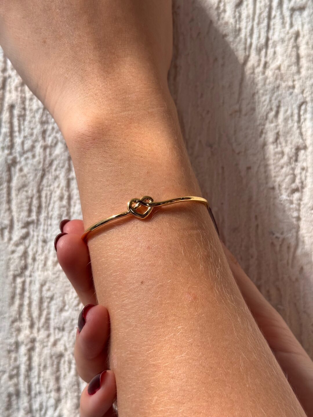 BRACELETE MONIQUE SABOIA CORAÇAO BANHO OURO 18K